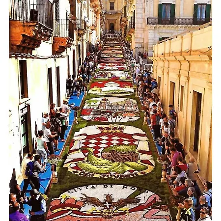 Ducezio Guest House Noto