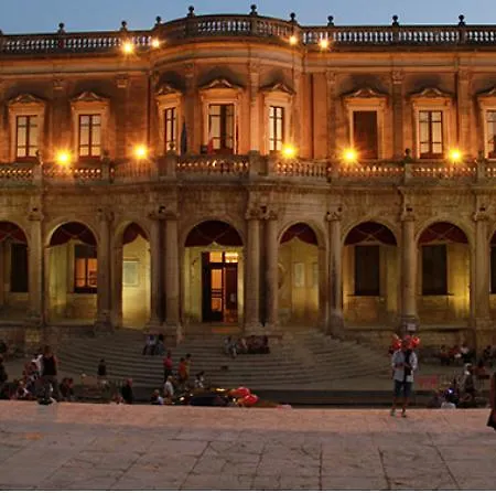 Ducezio Guest House Noto